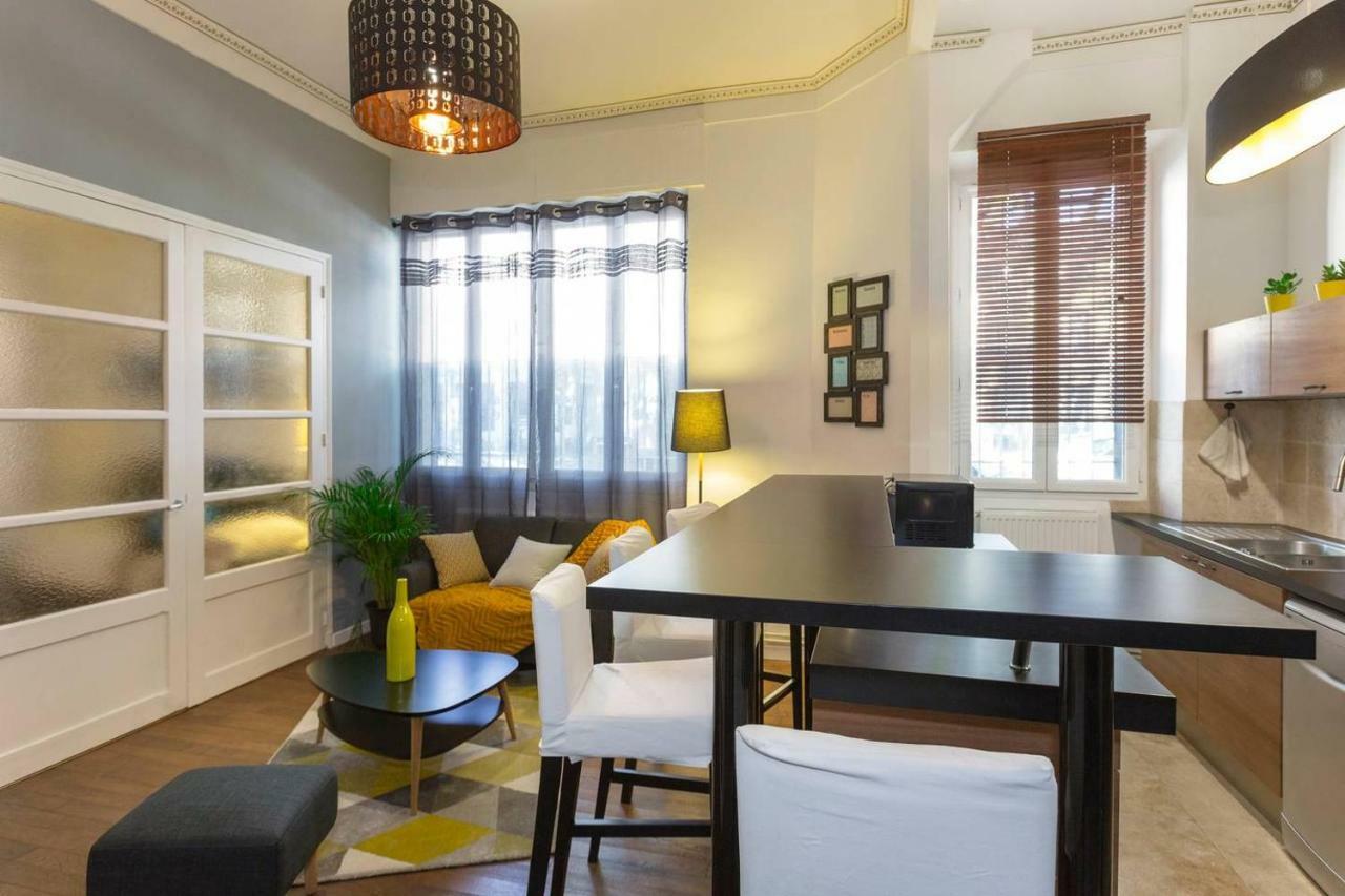Appartement Au coeur du centre historique 3 étoiles à Avignon Extérieur photo